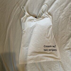 Tank w/adjustable straps and shelf bra